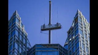 Window Washers Rescued from Dangling Scaffold Above 50-Story Skyscraper in Oklahoma