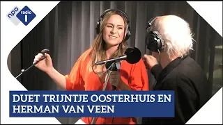 Herman van Veen en Trijntje Oosterhuis zingen Liefde van Later | NPO Radio 1
