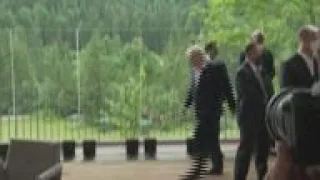 G7 leaders gather as summit concludes