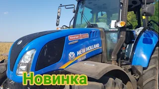 New Holland T5 110 S измельчение пожнивных остатков.