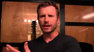 Web Exclusive Interview: Dierks Bentley on Pearl Jam (Late Night with Jimmy Fallon)