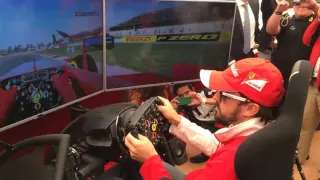 Fernando Alonso en Simulador APEX® MotionGP