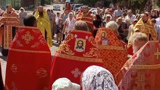 Хресна хода прихожан Свято-Троїцького кафедрального собору у Виноградові_відео 1