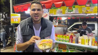 PROBANDO COMIDA CALLEJERA EN VENEZUELA 🫠mira esta súper hamburguesa