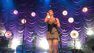 Jorja Smith “Teenage Fantasy” live at the Fillmore 12-11-18