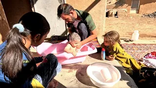 Principles of hygiene, nomadic life, bathing a baby, part 4