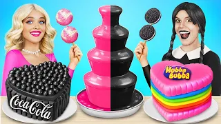 Desafío de Cocinar Wednesday vs Barbie | Decoración de Pasteles Rosas VS Negros por RATATA POWER
