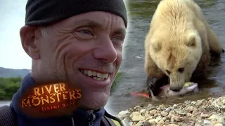 Grizzly Bear Steals Fish From The End Of Jeremy's Fishing Line!  | GRIZZLY BEAR | River Monsters