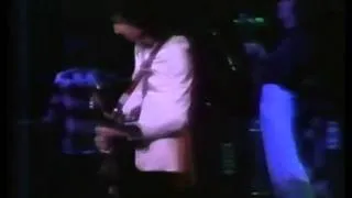 Queen-Bohemian Rhapsody Live In Houston 1977