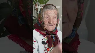 «Жену пасти худобу і беру зі собою вишивку». 93-річна Павліна Жолобак про те, як навчилася вишивати