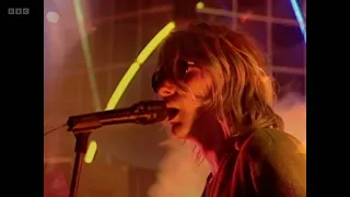 Nirvana - Smells Like Teen Spirit (Top of the Pops 1991) (HD)