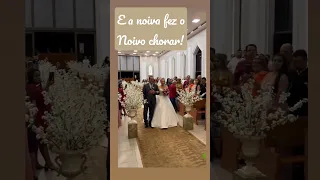 Noivo chora ao ver sua Noiva entrar. #casamento #acordes #noivalinda #noivas #entradadanoiva