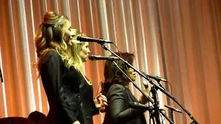 Leonard Cohen - Waiting for the miracle (live) - TSB Bank Arena, Wellington - 18-12-2013