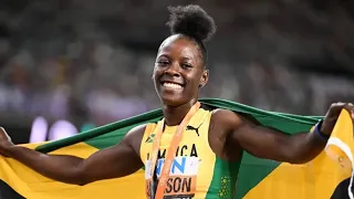 Jackson retains women’s 200m world title with stunning run