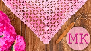 Вяжем простую, но эффектную шаль крючком. How to crochet a simple but beautiful shawl