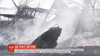 На Донеччині снарядом повністю рознесло двоповерховий будинок місцевого жителя