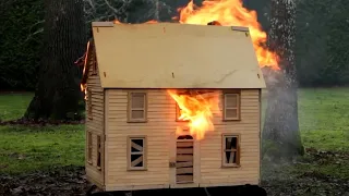 Popsicle Dollhouse Fire 3