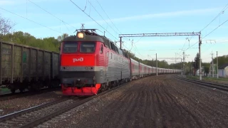 Электровоз ЧС7-249 с пассажирским поездом №82 Белгород - Санкт-Петербург
