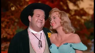 Leslie Parrish (dubbed by Imogene Lynn) and Stubby Kaye - I'm Past My Prime