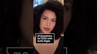 Sofia Wylie Interview W/ MTV and Larry Saperstein