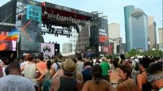 Willie Nelson - Roll Me Up And Smoke Me When I Die - Live @ Free Press Summer Fest