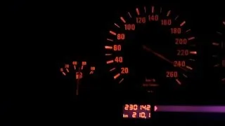 BMW E32 740i V8 kick-down - 110 km/h to top speed