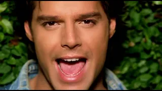 [HD] Ricky Martin & Christina Aguilera - Nobody Wants to Be Lonely (Music Video)