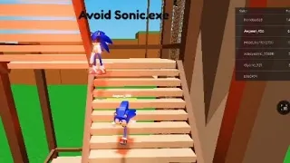 Sonic.exe has a Knife and he is CHASING ME On a tReEhOuSe?!?!