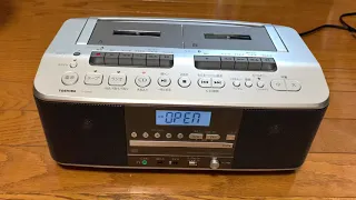 東芝　CDラジカセ　TY-CDW990