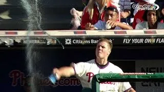 MIA@PHI: Papelbon confronts West after ejection