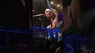 HALSEY LIVE AT JINGLE BALL 2017