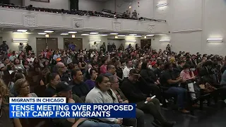 Residents worry about plans to turn Chicago lot into migrant 'base camp'