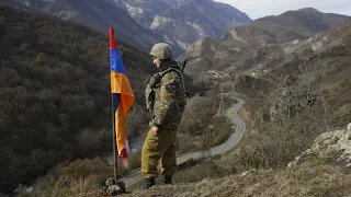 Kampf um Berg-Karabach: Feuerpause unter russischer Vermittlung vereinbart