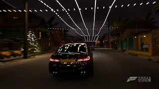 Forza Horizon 5 - BMW M5 F90 - Night Driving - Christmas in Forza - free roam