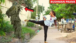 😂😂😂She Kicked Bushman! Hilarious Bushman + Fake Angry Dog Prank.