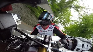 BRUCEY has a BRAY HILL moment! Isle of Man TT 2015 - ON BIKE - Road Racing - Bruce Anstey - Honda