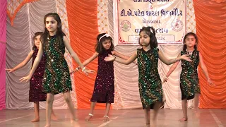 17 "છમ.....છમ.....છમ...."સિનિયર કેજી દીકરીઓ("Chham.....Chham.....Chham...."Sr. KG Daughters)