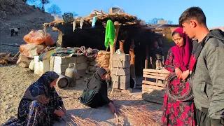 A sad scene of a grandmother's longing for her daughter-in-law Tayyaba and her children