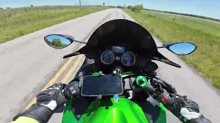 Ninja ZX14R Girl MotoVlogger...