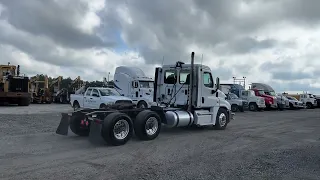 2016 FREIGHTLINER CASCADIA 125 6x2 DAY CAB ROAD TRACTOR-122106