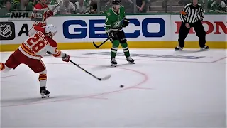 Elias Lindholm Makes it 3-0 Calgary Against the Stars Down in Dallas