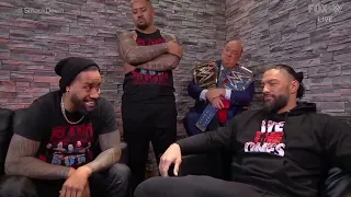 Roman Reigns talks with Jimmy Uso - WWE SmackDown 12/16/2022