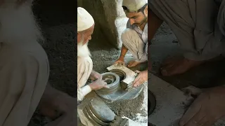 Interesting metal pulley casting process #sandcasting #metalcasting #diy #makingprocess #metalwork