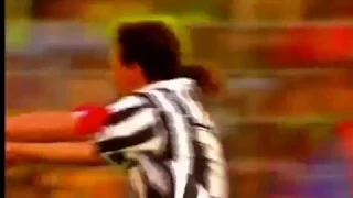 Roberto Baggio (Juventus) - 05/05/1993 - Borussia Dortmund-ALE 1x3 Juventus - 2 gols