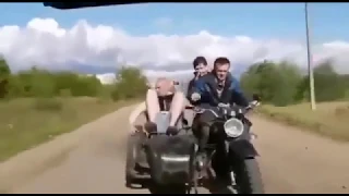 Drunk Russians - Funny Motorcycle Drive