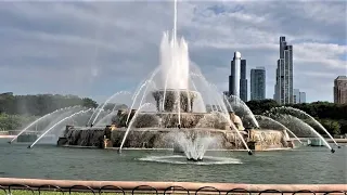 Walking from Columbus Drive to Buckingham Fountain in downtown Chicago (June 3, 2021)