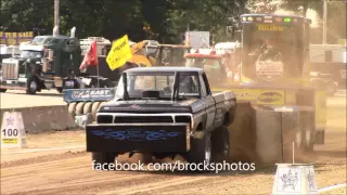 Tragic Magic 1977 Ford, 540 Cubic Inches pulling at Geauga County