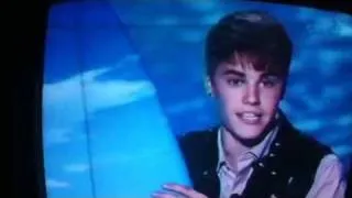 Justin Bieber Wins Male Artist at Teen choice awards 2011