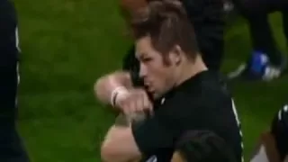 Wales vs New Zealand Haka and Response (whole video)