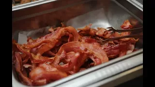 How do Hotels Cook Crispy Bacon ?